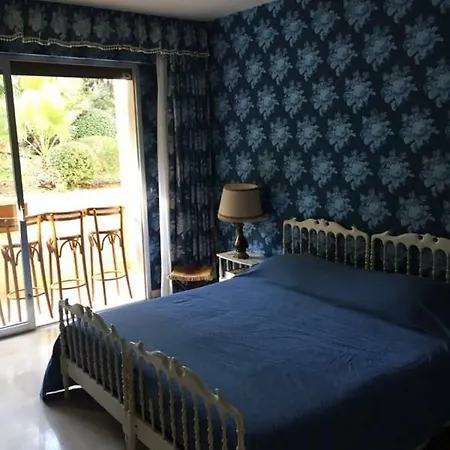 Apartment Omphale